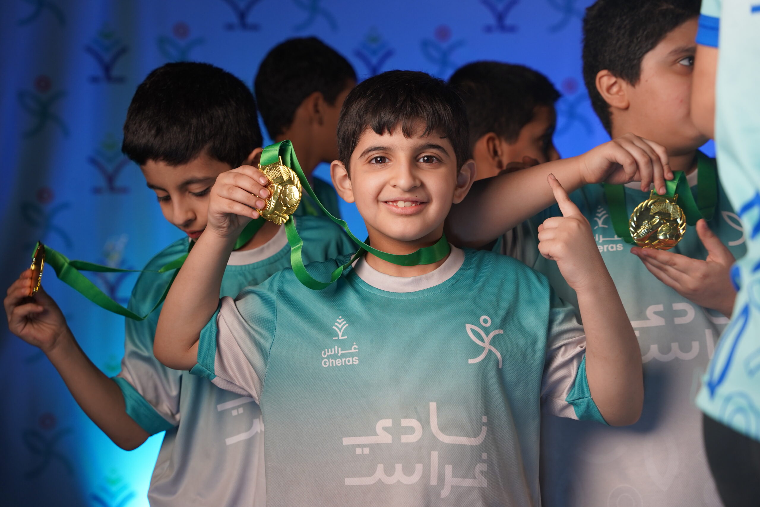 270 مشارك في نادي غراس الصيفي